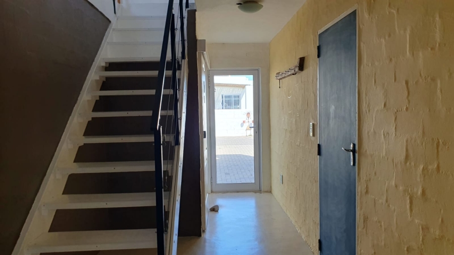 3 Bedroom Property for Sale in Lampiesbaai Western Cape